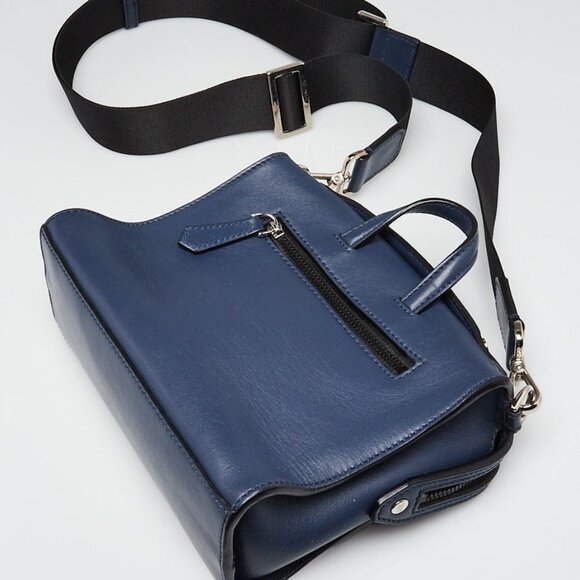 Fendi Blue/Yellow Vitello Grace Lui Small Crossbody Bag 7VA400 - Picture 2 of 10